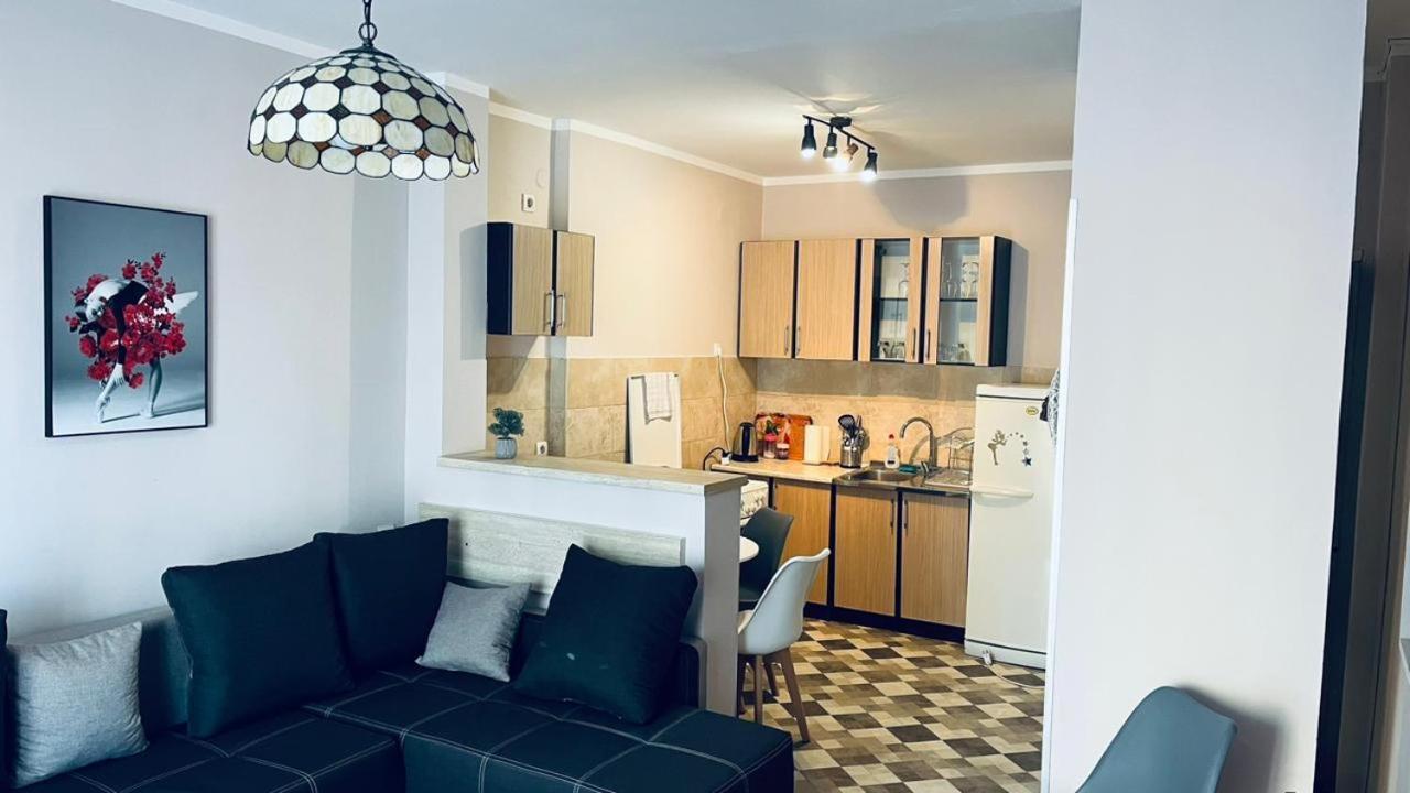 Majdini Clock Tower Apartman Подгорица Экстерьер фото